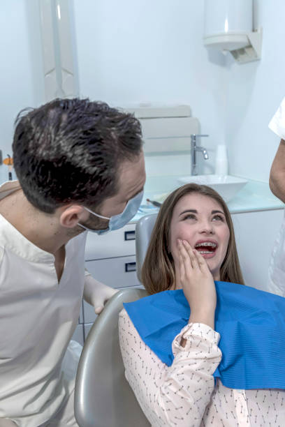 Best Dentist for Tooth Abscess  in Elk Rapids, MI